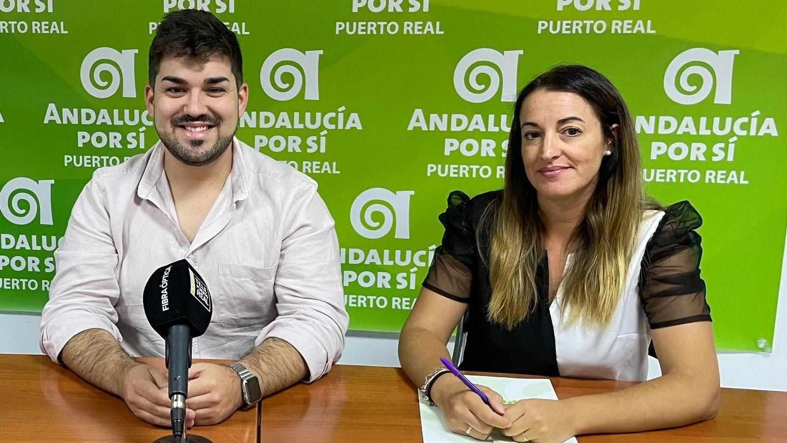 Alfredo Fernández y Sandra Rodríguez, concejales de AxSí Puerto Real