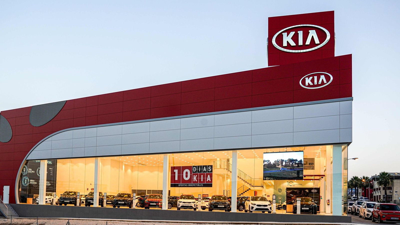 Kia está entre las marcas que mayor plazo de garantía ofrecen a sus compradores en el momento de adquirir un vehículo nuevo.