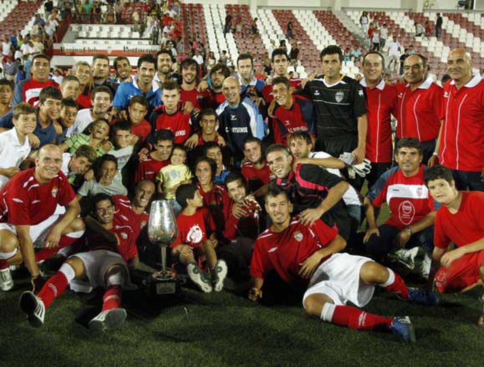 El 39º Trofeo 'Ciudad del Puerto', en las vitrinas del anfitrión de forma provisional