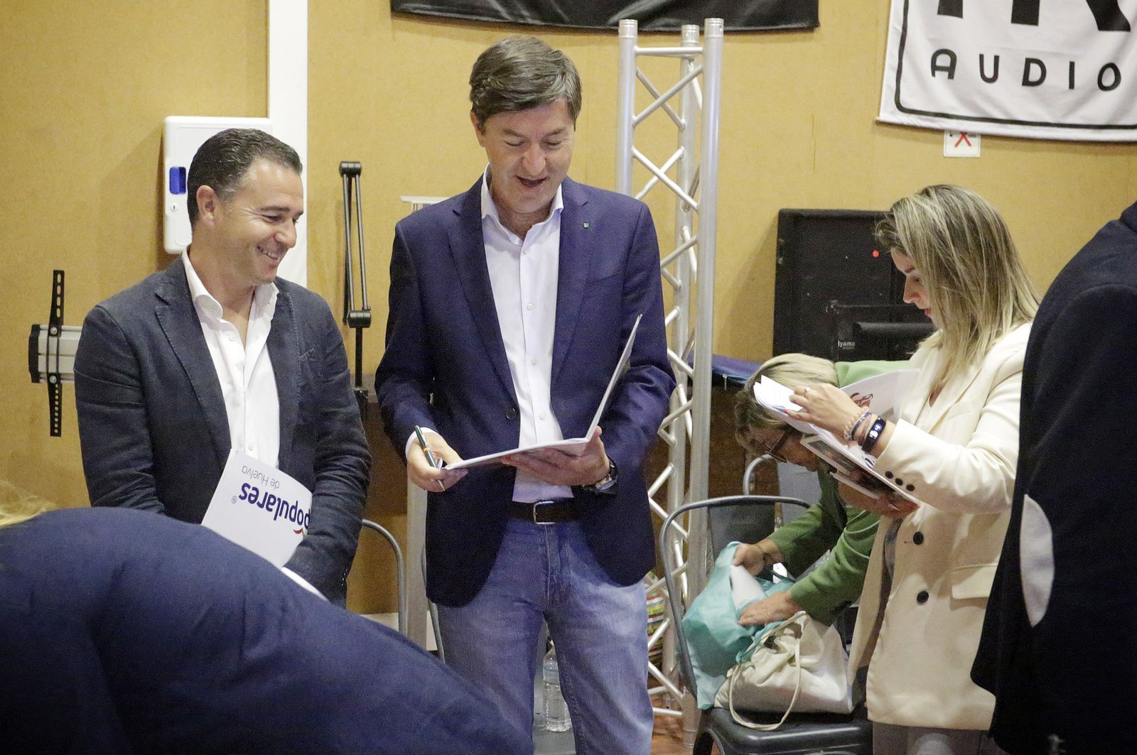 Elecciones Municipales 2023: Imágenes de los preparativos de los candidatos para el debate