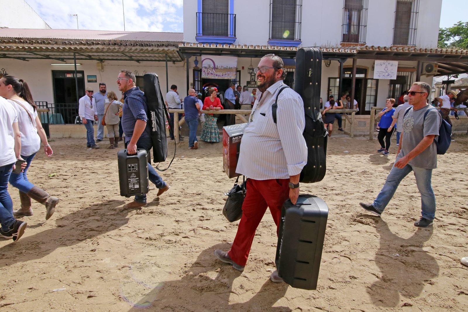 Imágenes del domingo de descanso en El Rocio