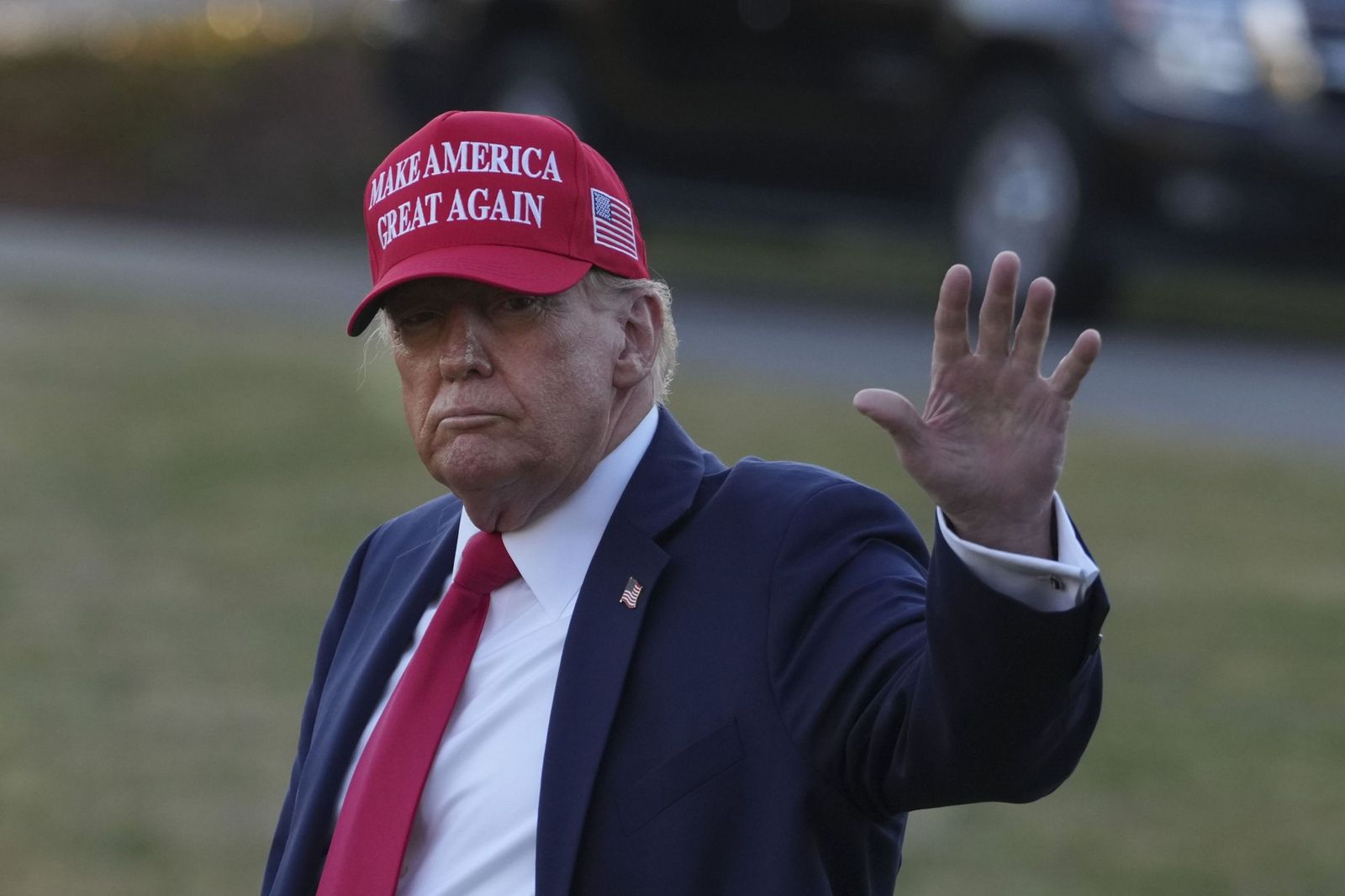 El presidente de EEUU, Donald Trump, planea instalar una estatua de Colón fuera de Casa Blanca en su cruzada "antiwoke".