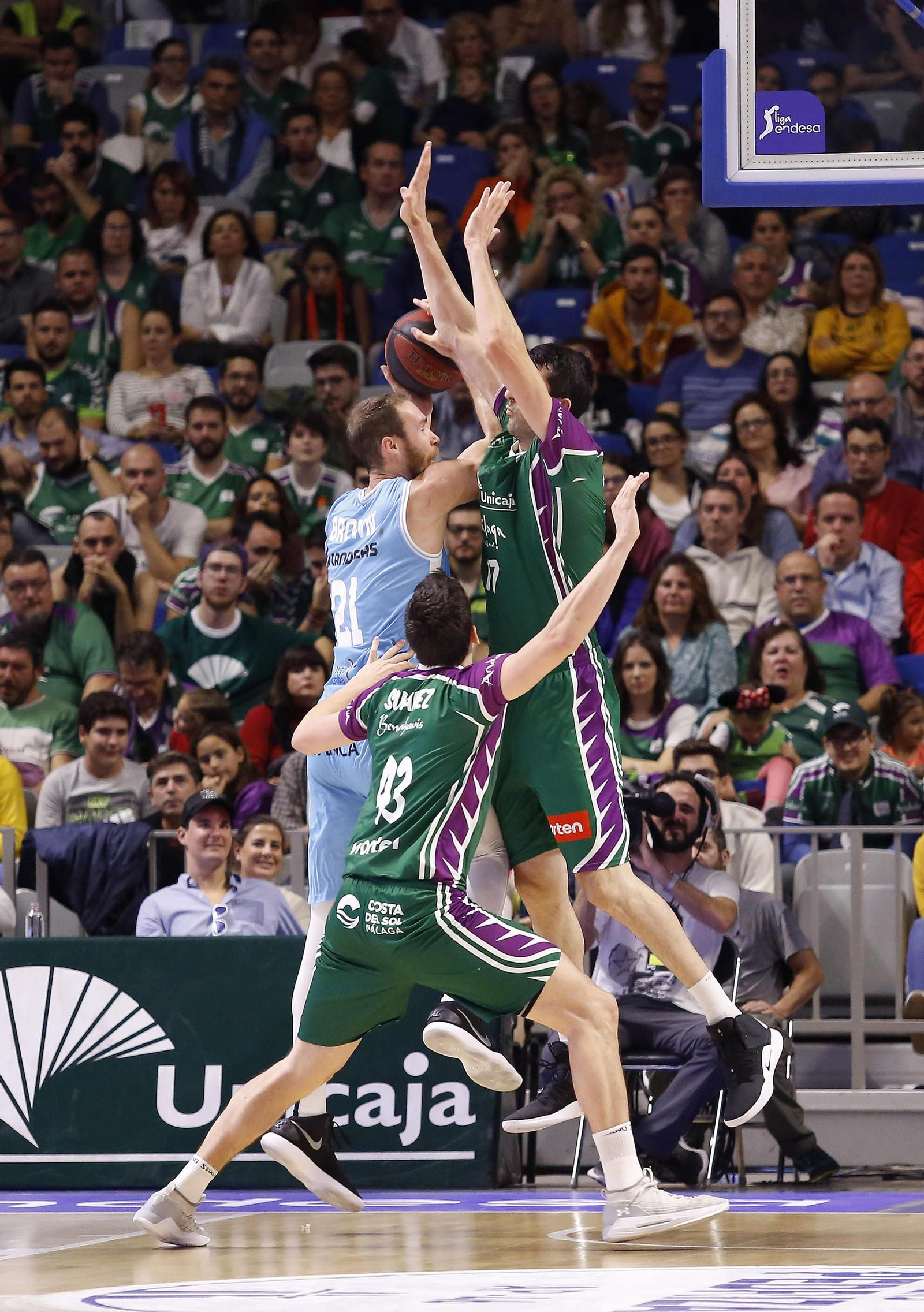 Las imágenes del Unicaja-Cafés Candelas Breogán