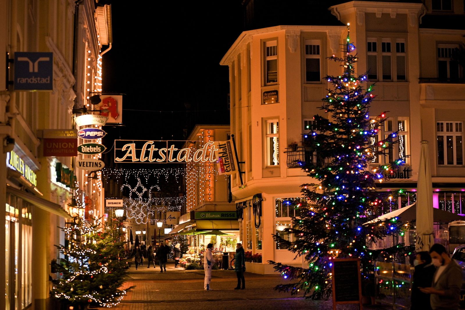 Una calle casi vacía en la ciudad alemana de Moers