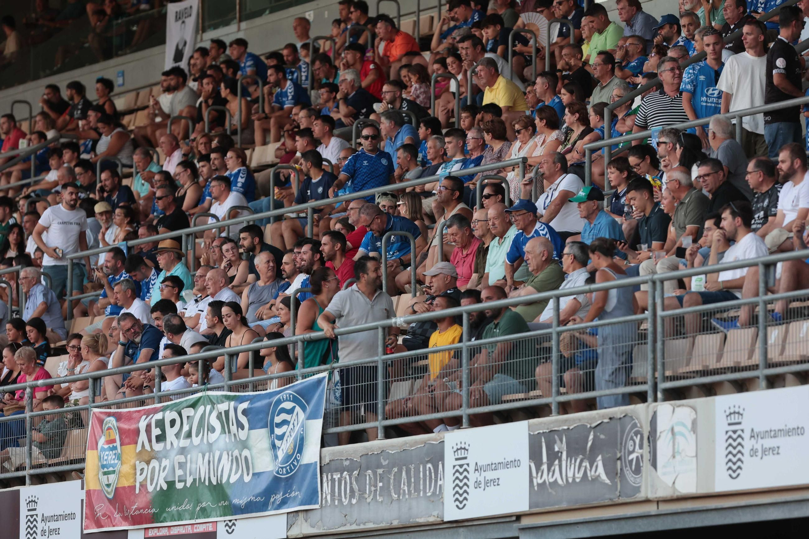 Imágenes del Trofeo Pepe Ravelo entre Xerez DFC contra Sevilla Atlético en Chapín