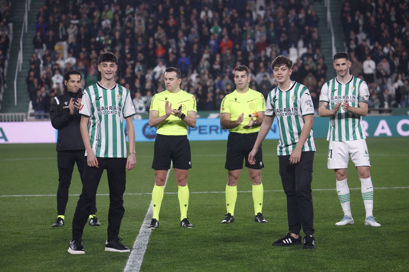 Las mejores fotos del ambiente en El Arcángel para el Córdoba CF - Valladolid