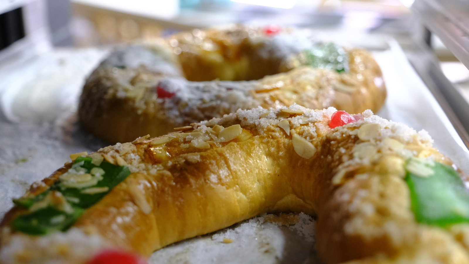 Fotogalería del roscón de reyes en Pastelería Yemadi, en Almería