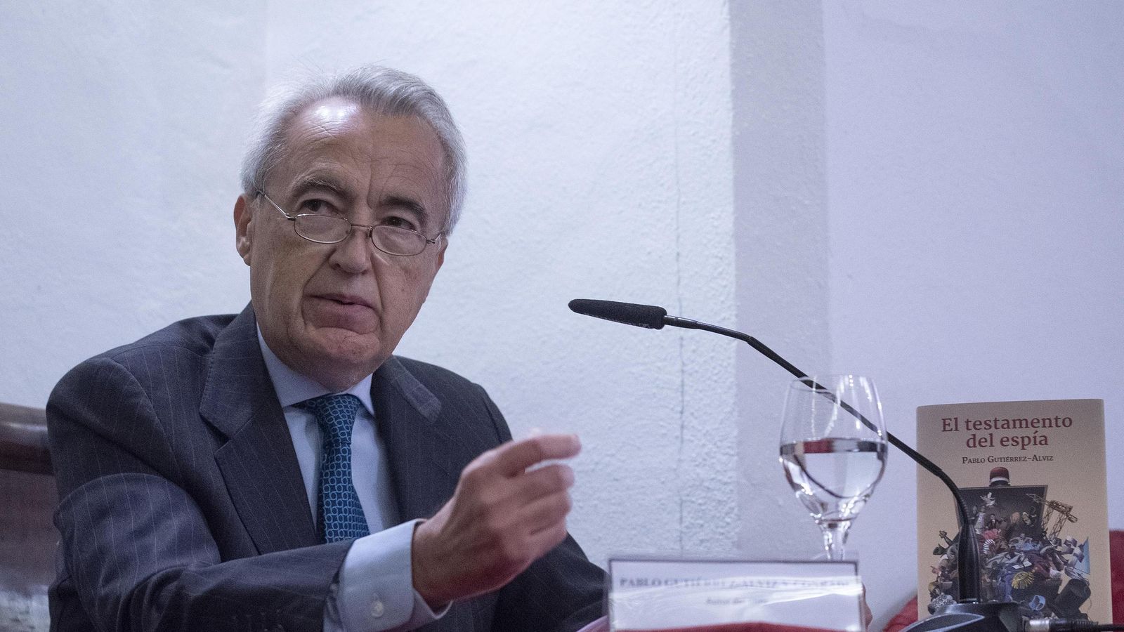 Pablo Gutiérrez-Alviz, en un momento de la presentación de la obra.