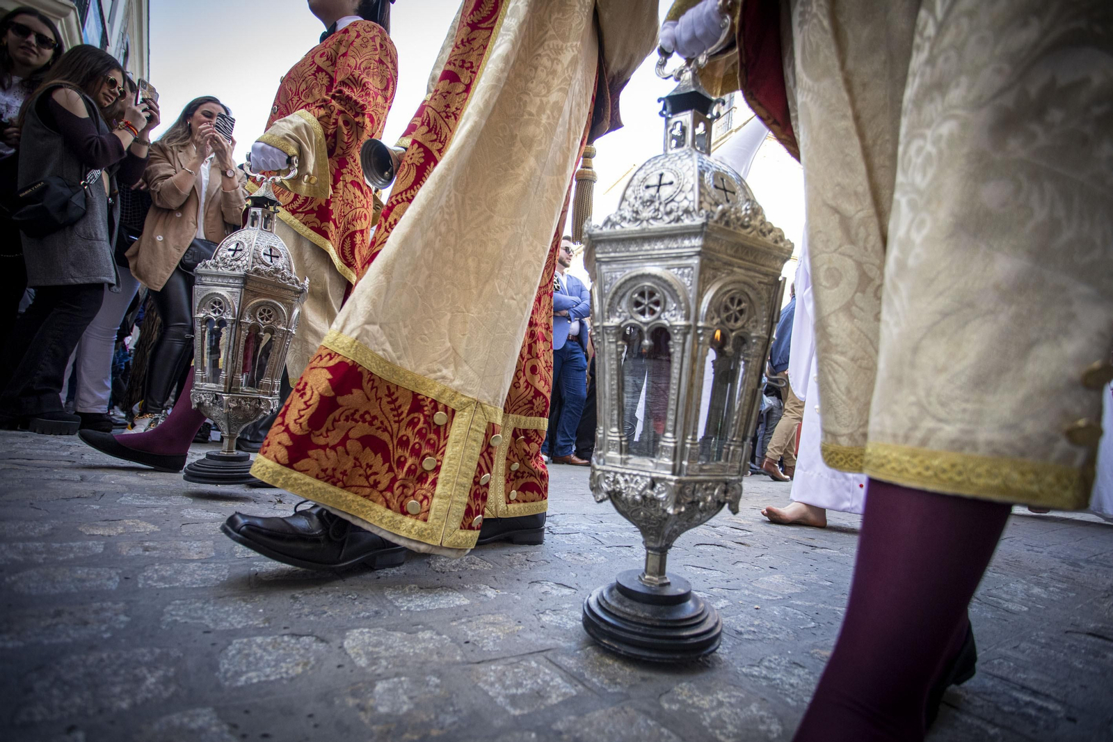 Las imágenes de la cofradía de la Sagrada Cena en la Semana Santa de Cádiz 2022