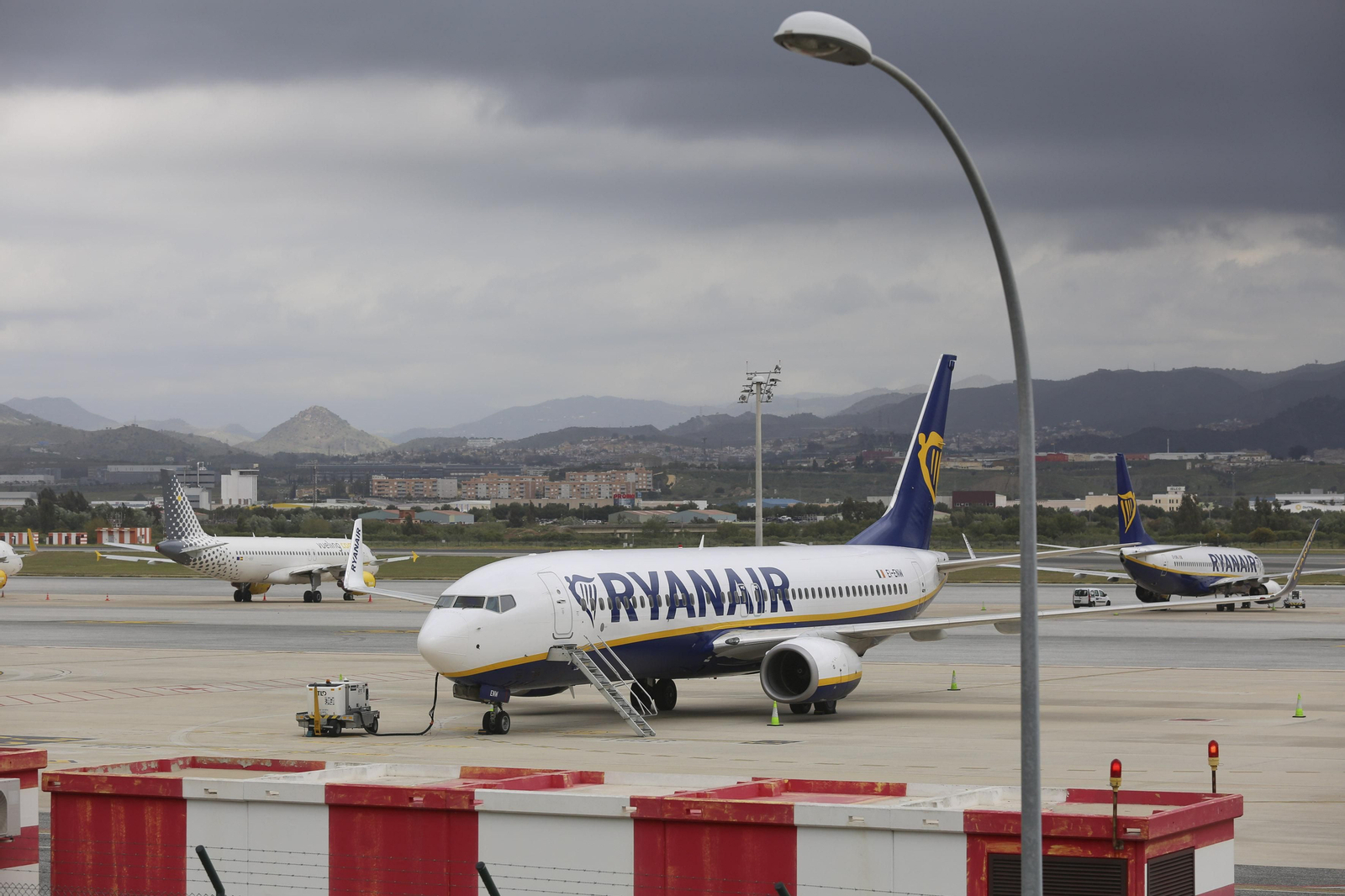 El aeropuerto de Málaga: A la espera de los primeros viajeros en el plazo de un mes