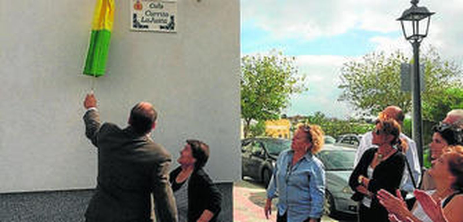 Un momento de la inauguración de la calle de Currito La Justa.