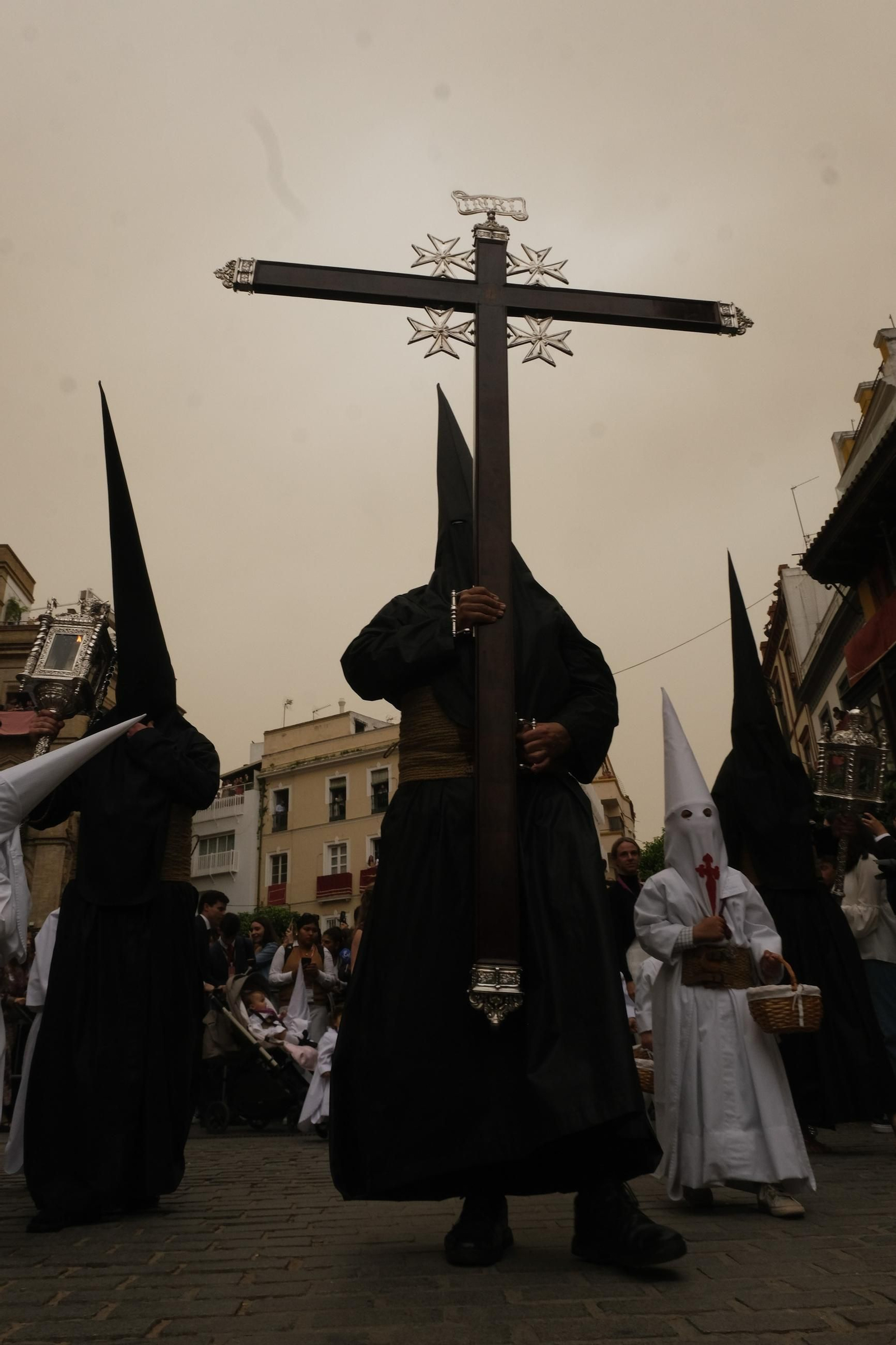 La cruz de guía de la Borriquita.