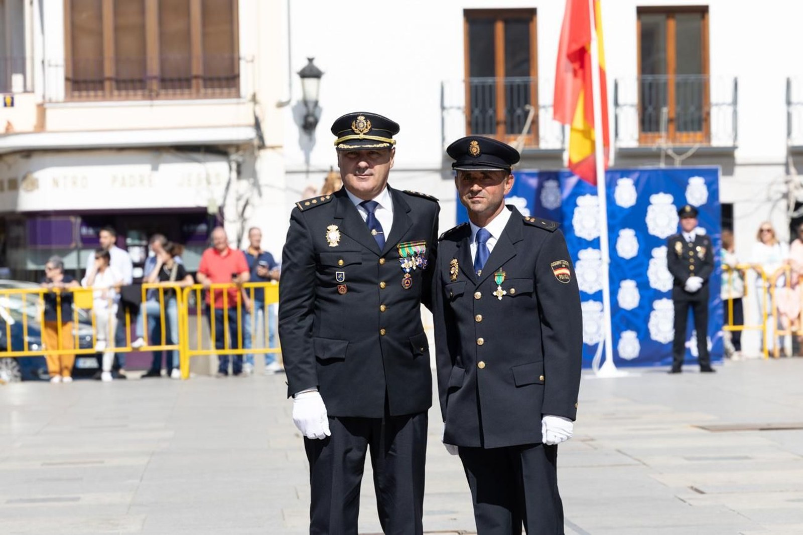 Acto por el día de la Policía Nacional, con motivo de la festividad los Santos Ángeles Custodios