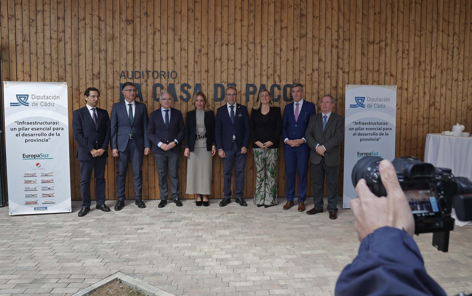 Fotos del desayuno-coloquio 'Infraestructuras: un pilar esencial para el desarrollo de la provincia' de la Diputación Provincial de Cádiz