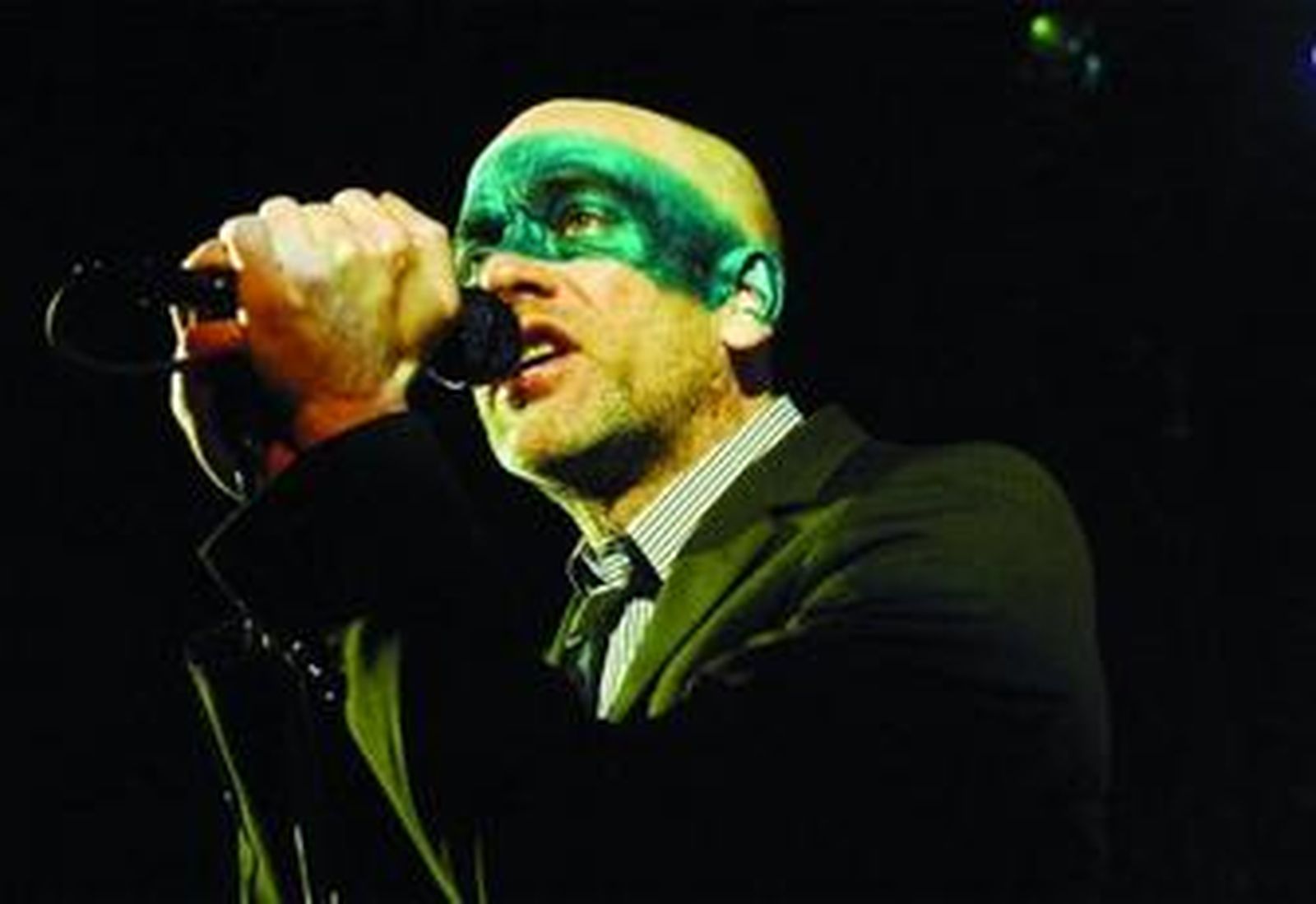 REM publica en abril su nuevo álbum de estudio