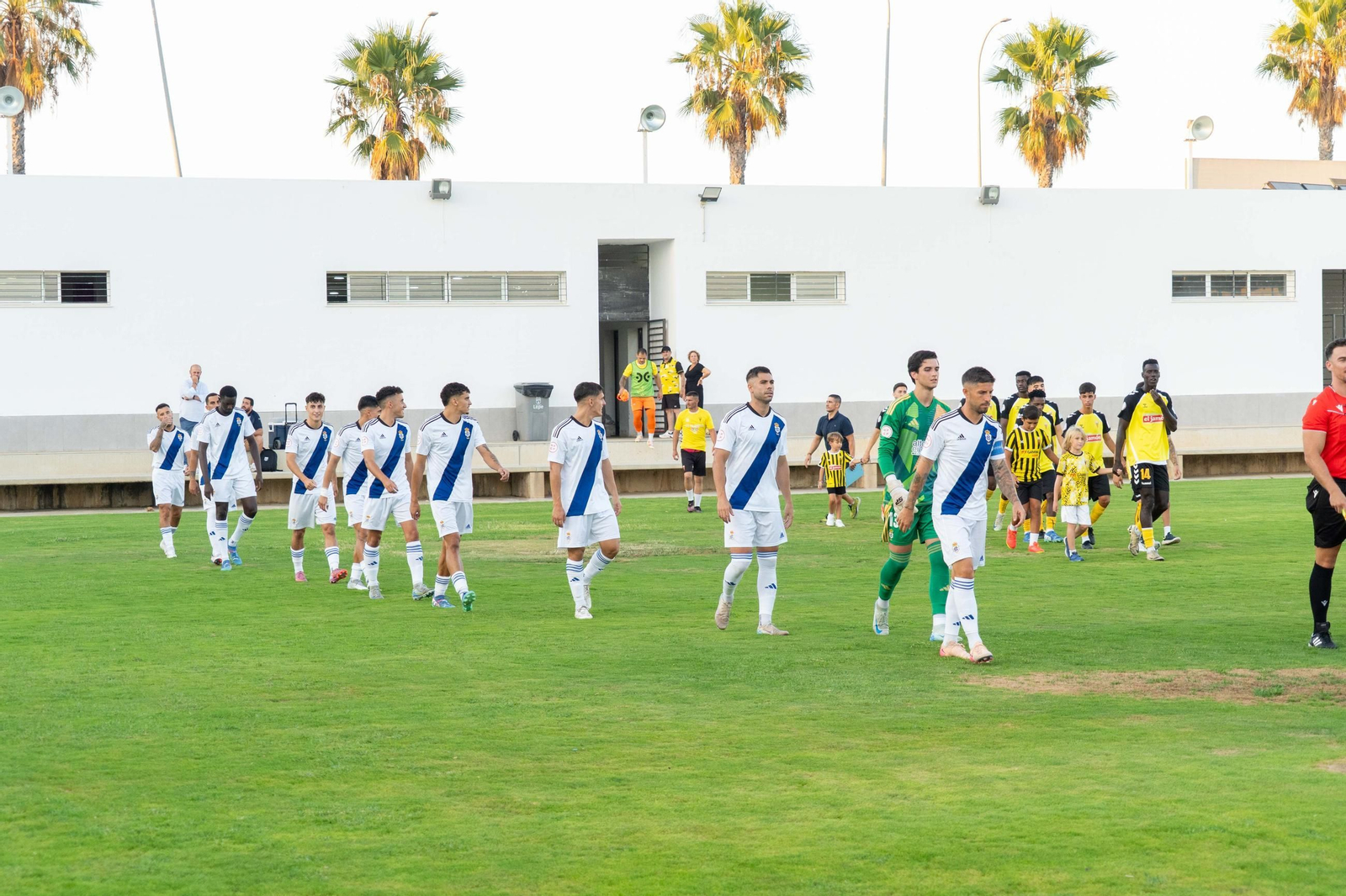 Imágenes del partido San Roque de Lepe - Recreativo de Huelva del Trofeo de la Bella