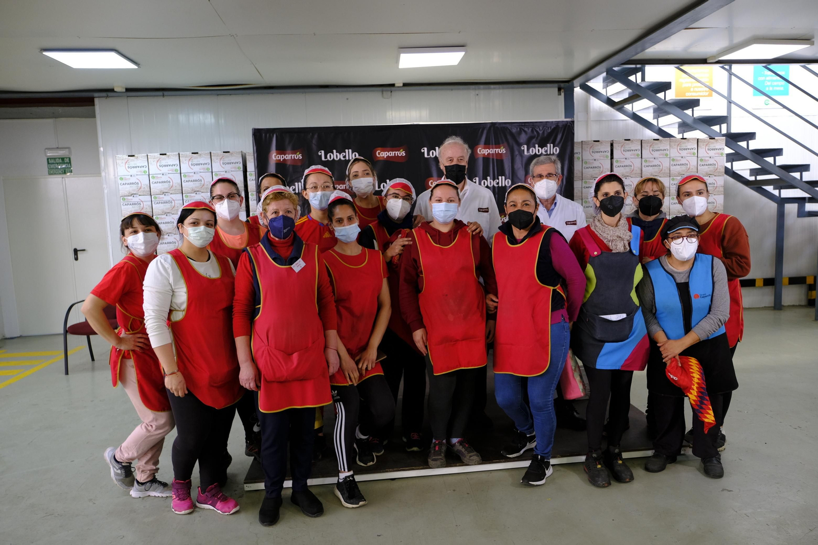 Fotogalería de la visita de Vicente del Bosque a Grupo Caparrós.