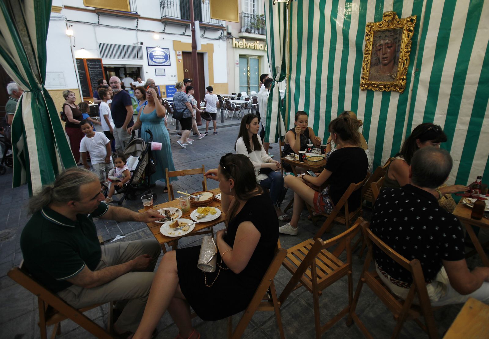 Imágenes de la Velá de Santa Ana