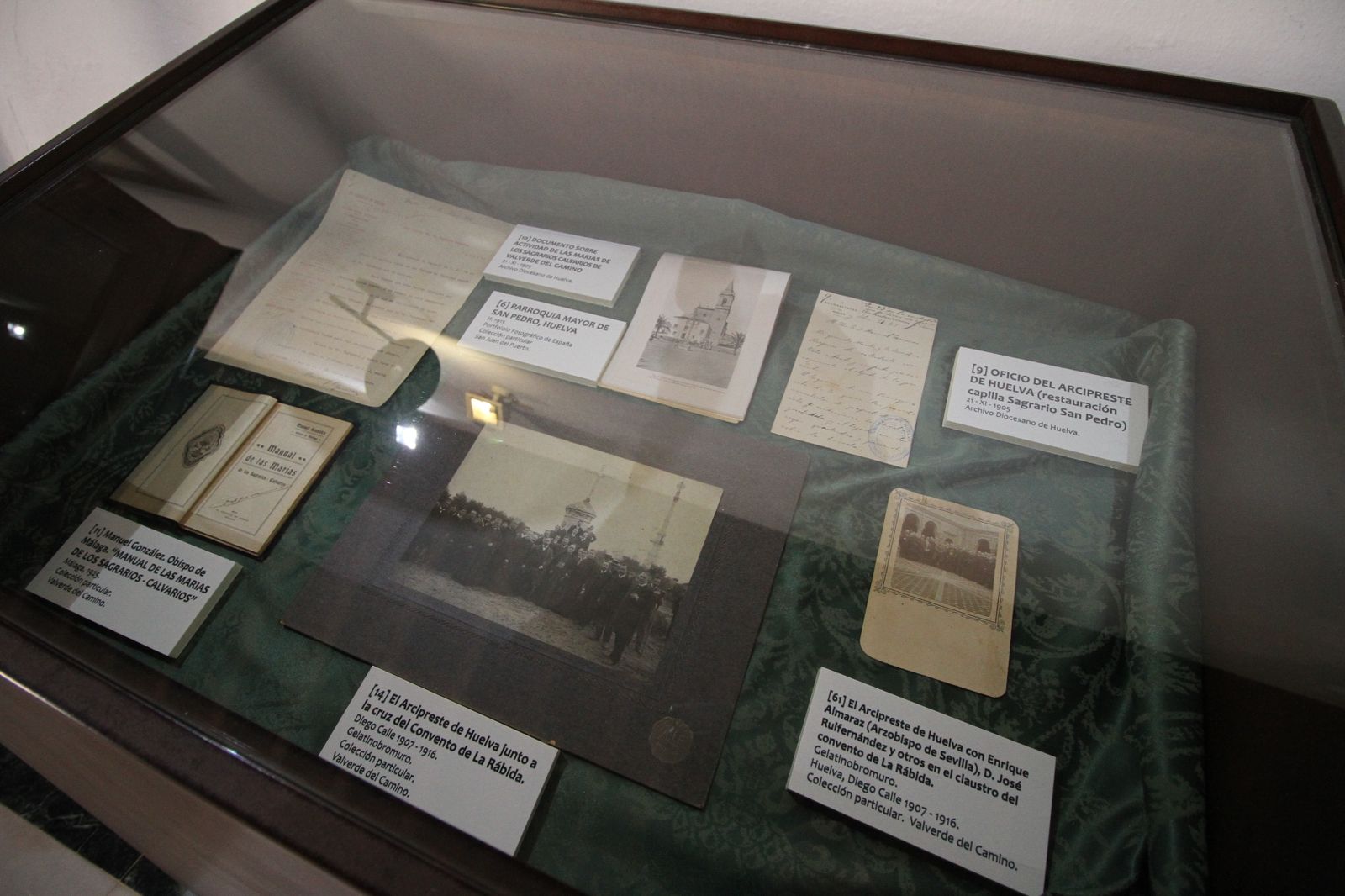 La inauguración de la exposición 'Arcipreste de Huelva, San Manuel González', en imágenes