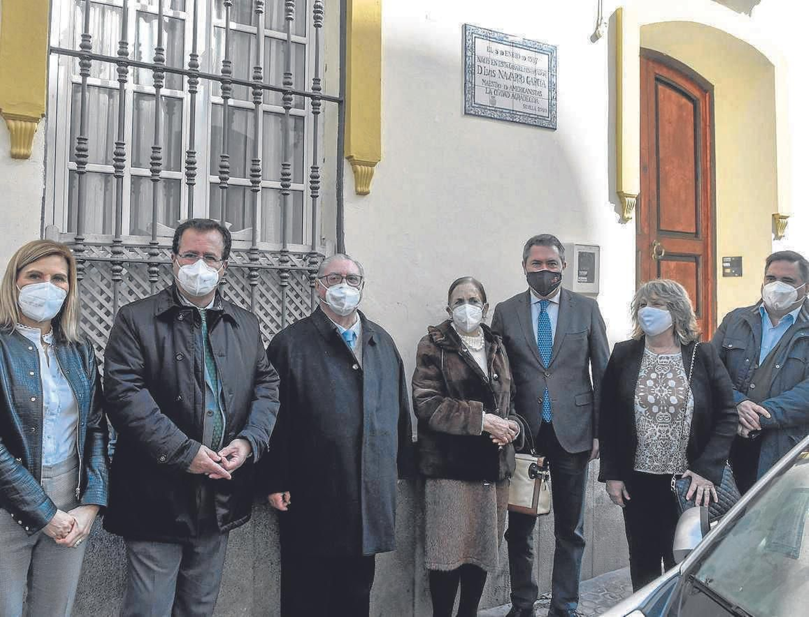 Luis Navarro y su esposa, María del Pópulo Antolín -en el centro- flanqueados por Juan Carlos Cabrera y Juan Espadas.