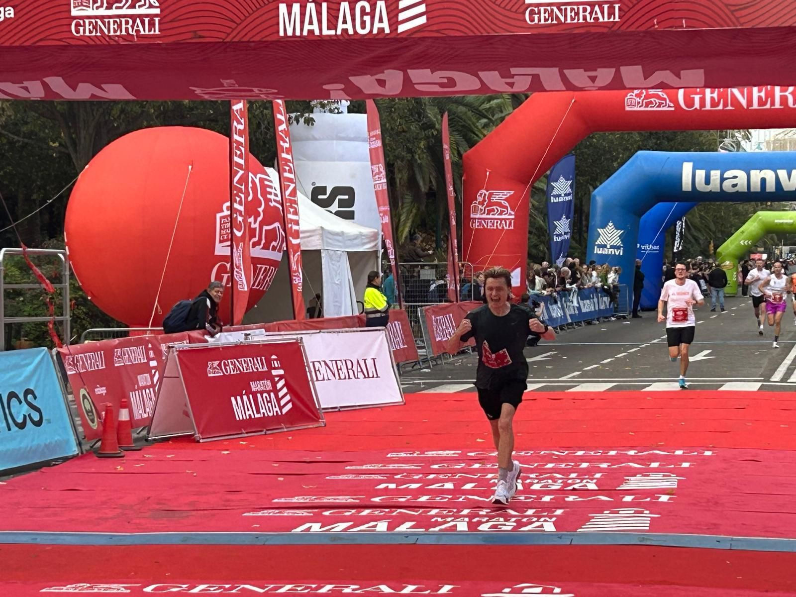 Las fotos de la Maratón de Málaga 2025