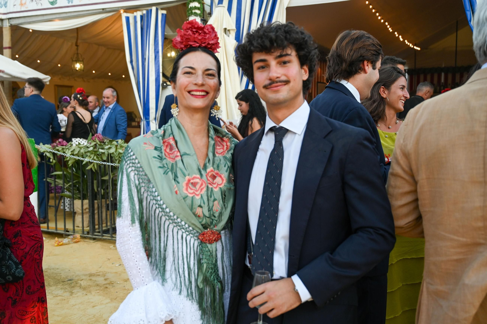 Imágenes del ambiente nocturno del 11 de octubre en la Feria del Caballo 2025