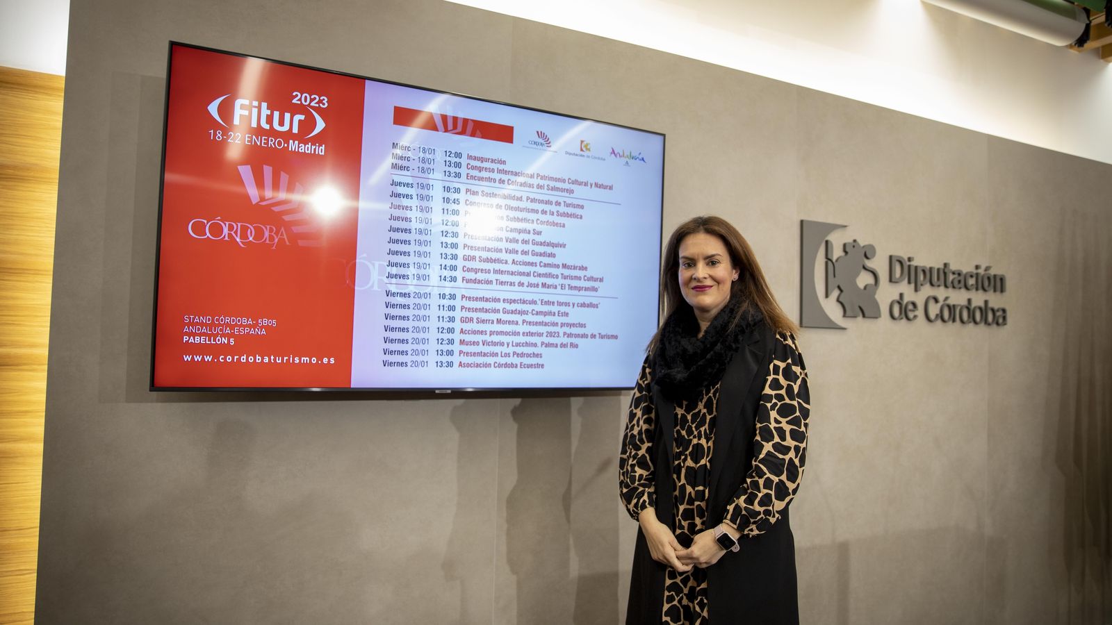 Inmaculada Silas, durante la presentación del programa de la Diputación en Fitur 2023.