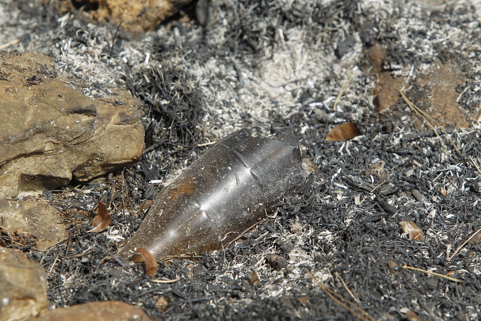 Fotogalería incendio extinguido Sierra de Gádor