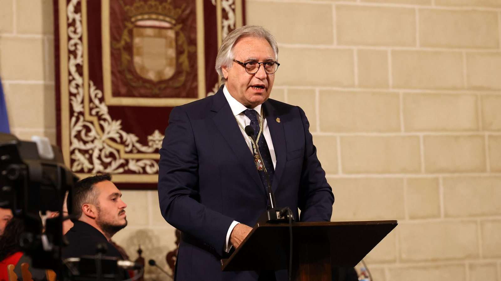 Nombramiento de Luis Gonzalo como Hijo Predilecto de Jerez a Título Póstumo