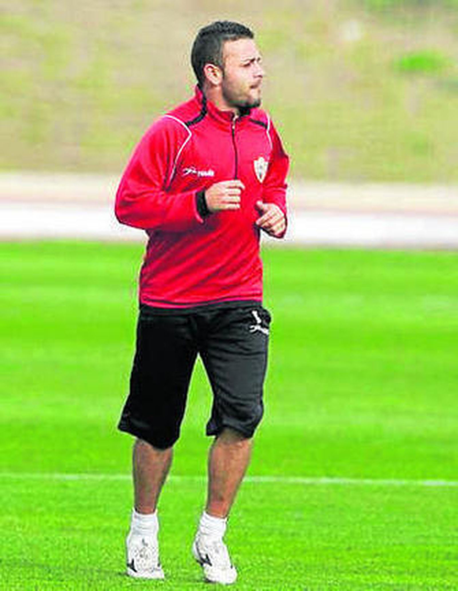 Albert Crusat, corriendo.