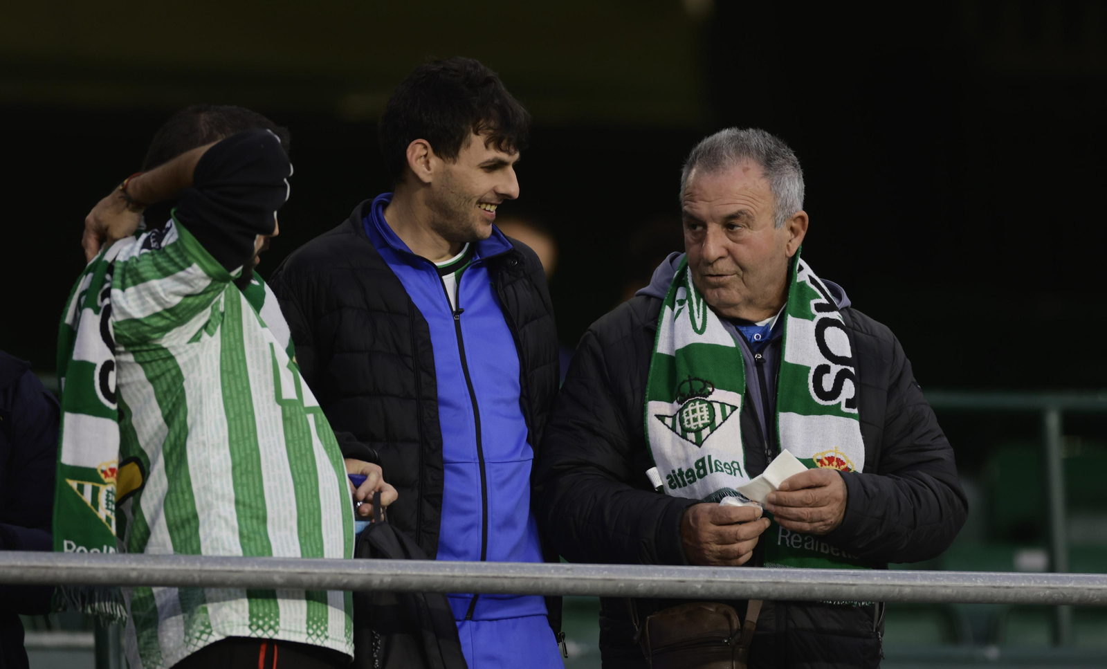 Búscate en las fotos del Betis-Bilbao