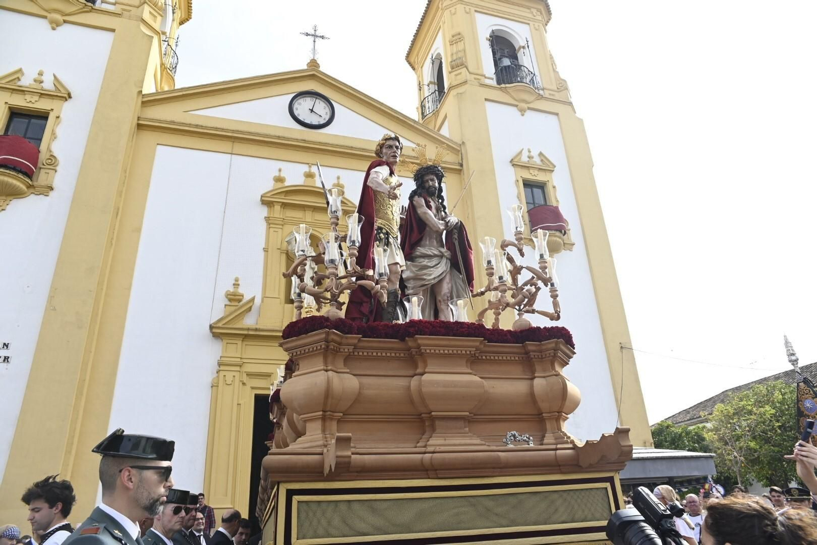 La procesión de la Presentación al Pueblo de Córdoba, en imágenes