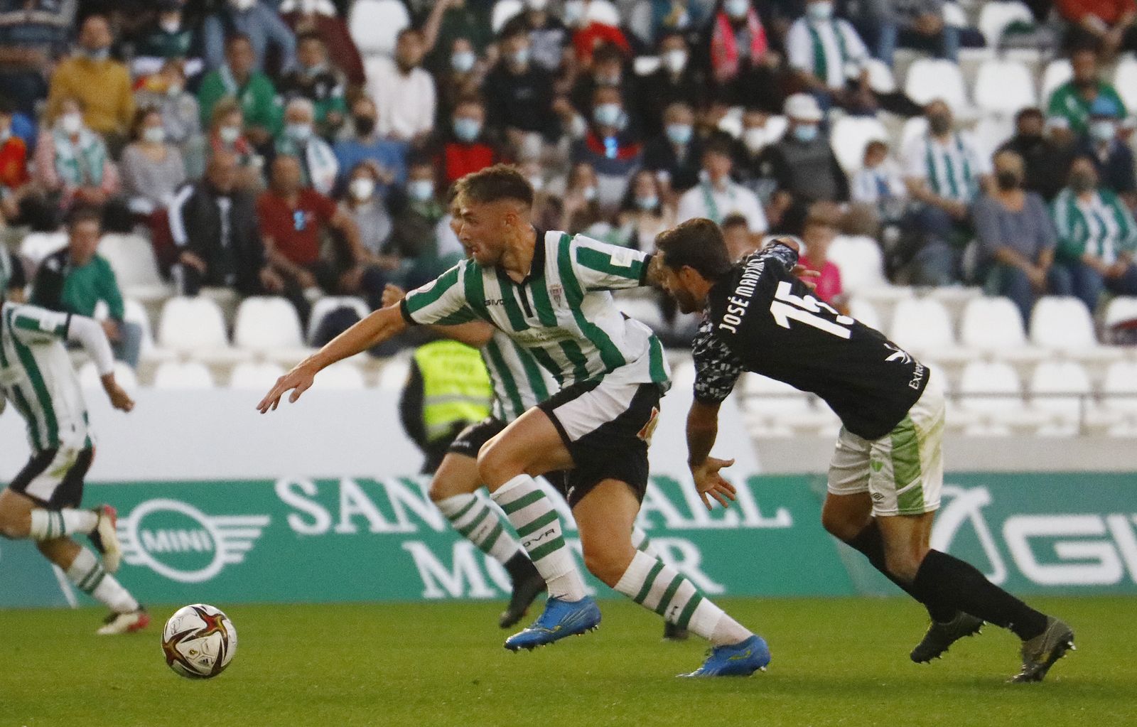 La victoria del Córdoba CF ante el Cacereño, en imágenes