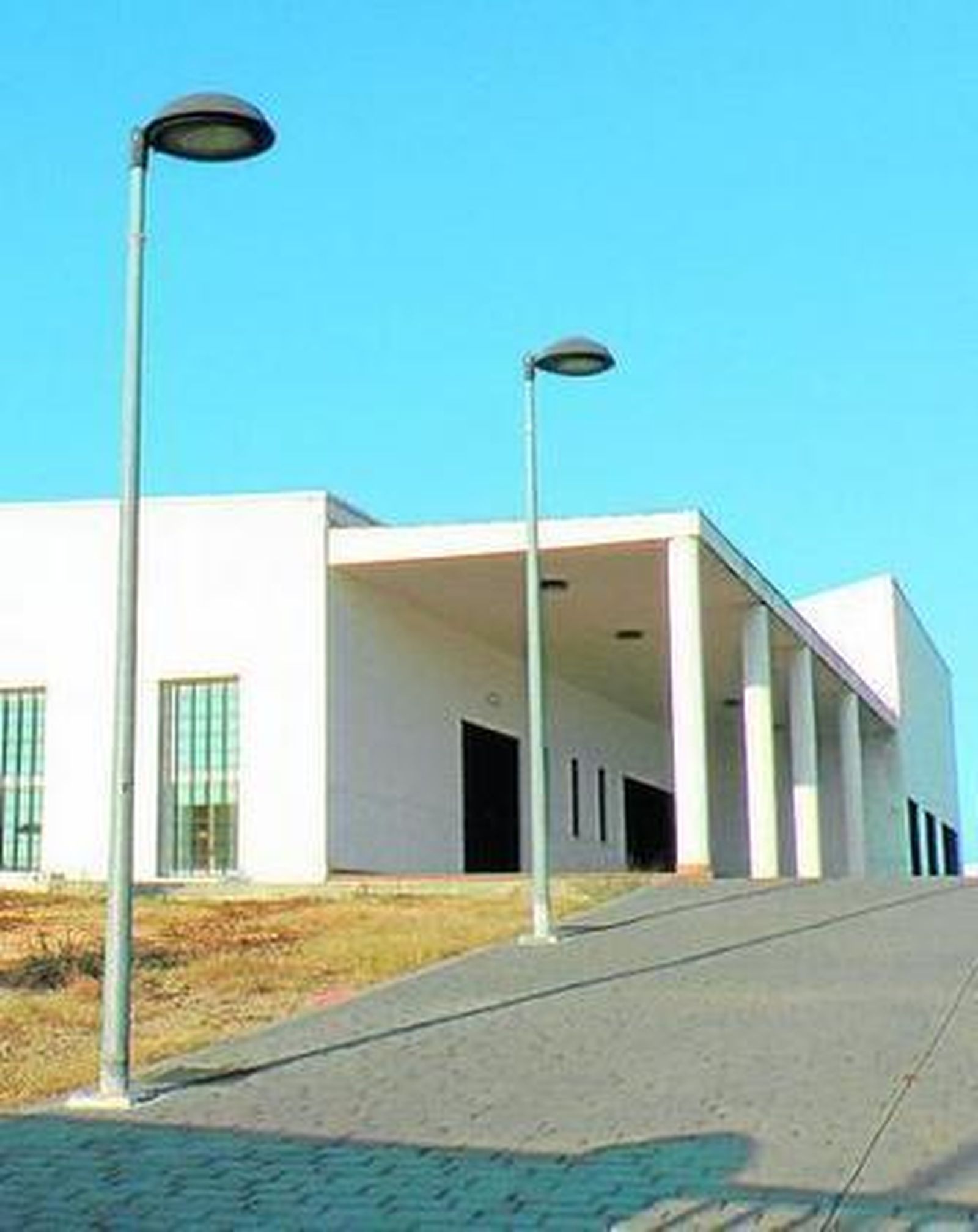 Una vista exterior del nuevo centro de alzheimer construido en Pino Alto.