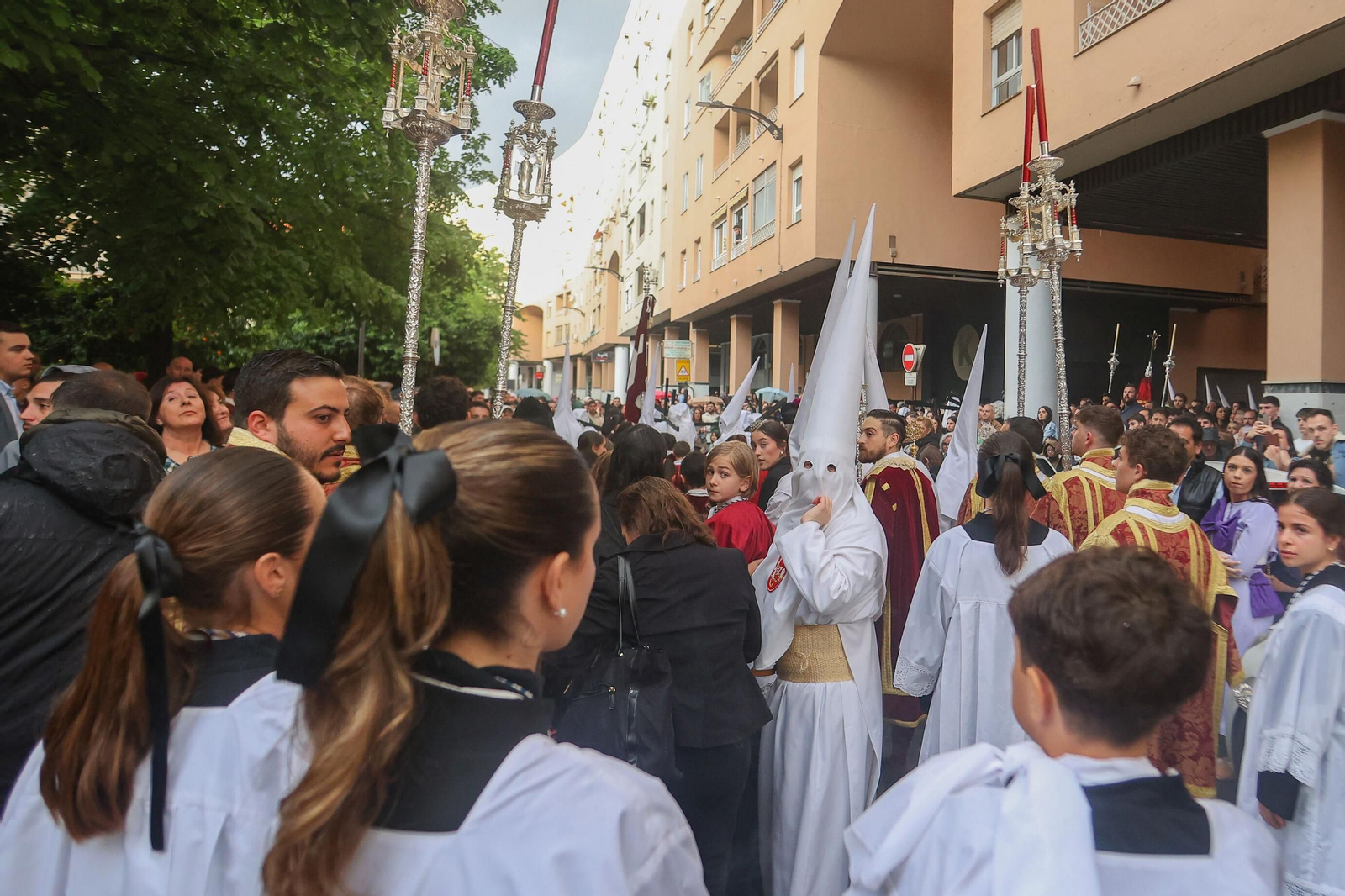 Así vivió Granada la suspensión de la Hermandad de Jesús Despojado 2025