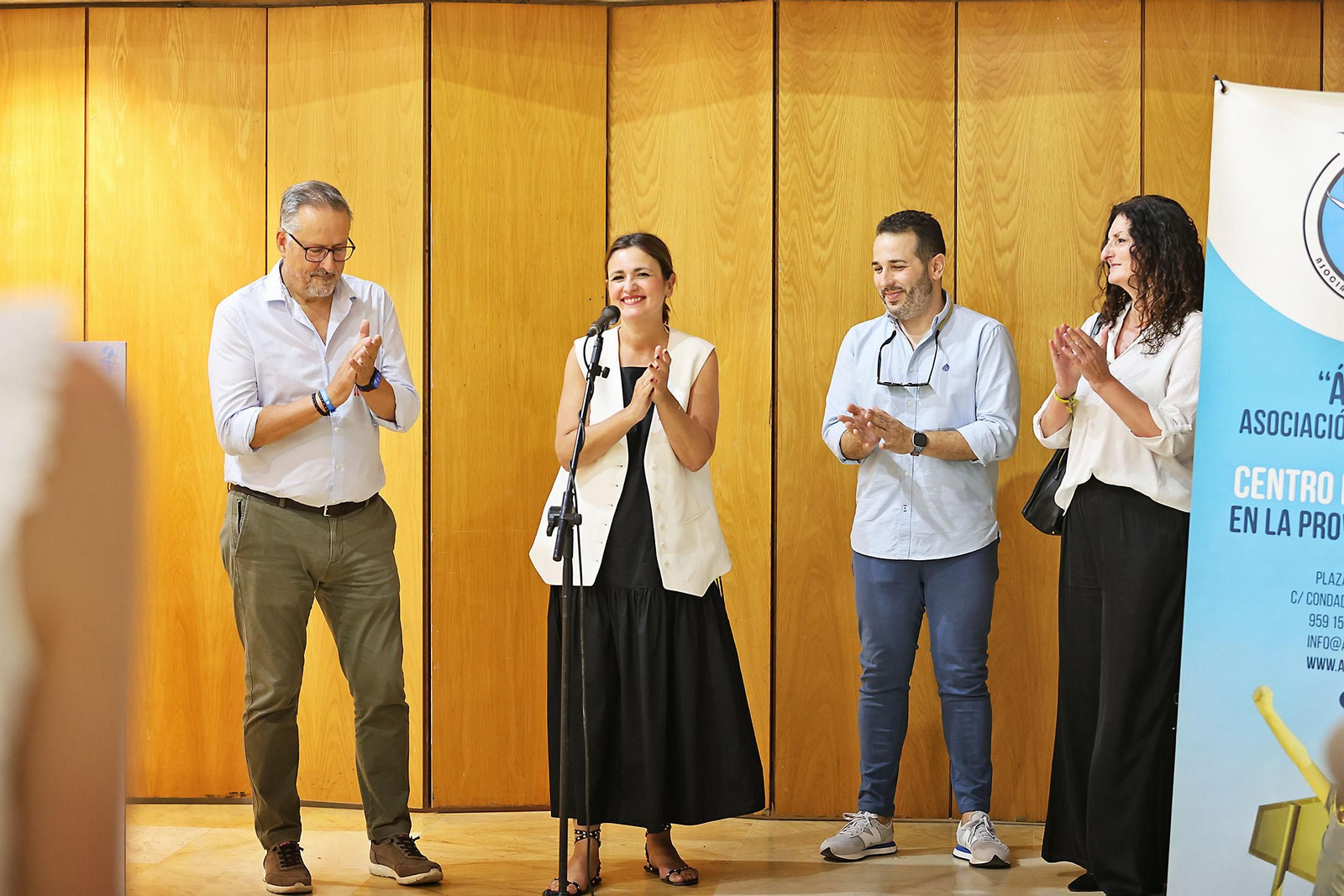 Inauguración de la exposición '25 Años, Infinitas historias auténticas' de Autismo Huelva Ánsares