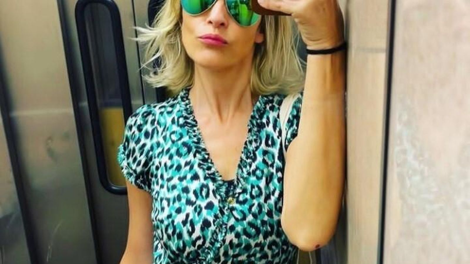 Rosa Olucha en un selfie tomado para las redes sociales Rosa Olucha en un selfie tomado para las redes sociales