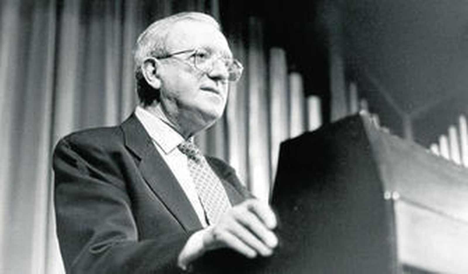 El compositor sevillano Manuel Castillo (1930-2005).