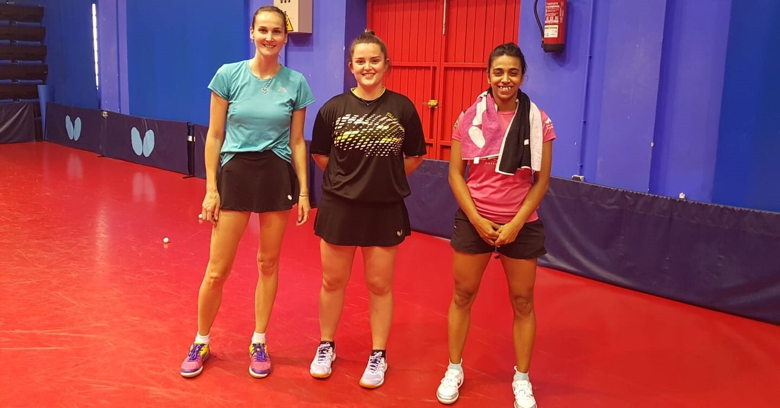 Marija Galonja, Ana García y Takeme Sarkar, las jugadoras del Vidrioservice.