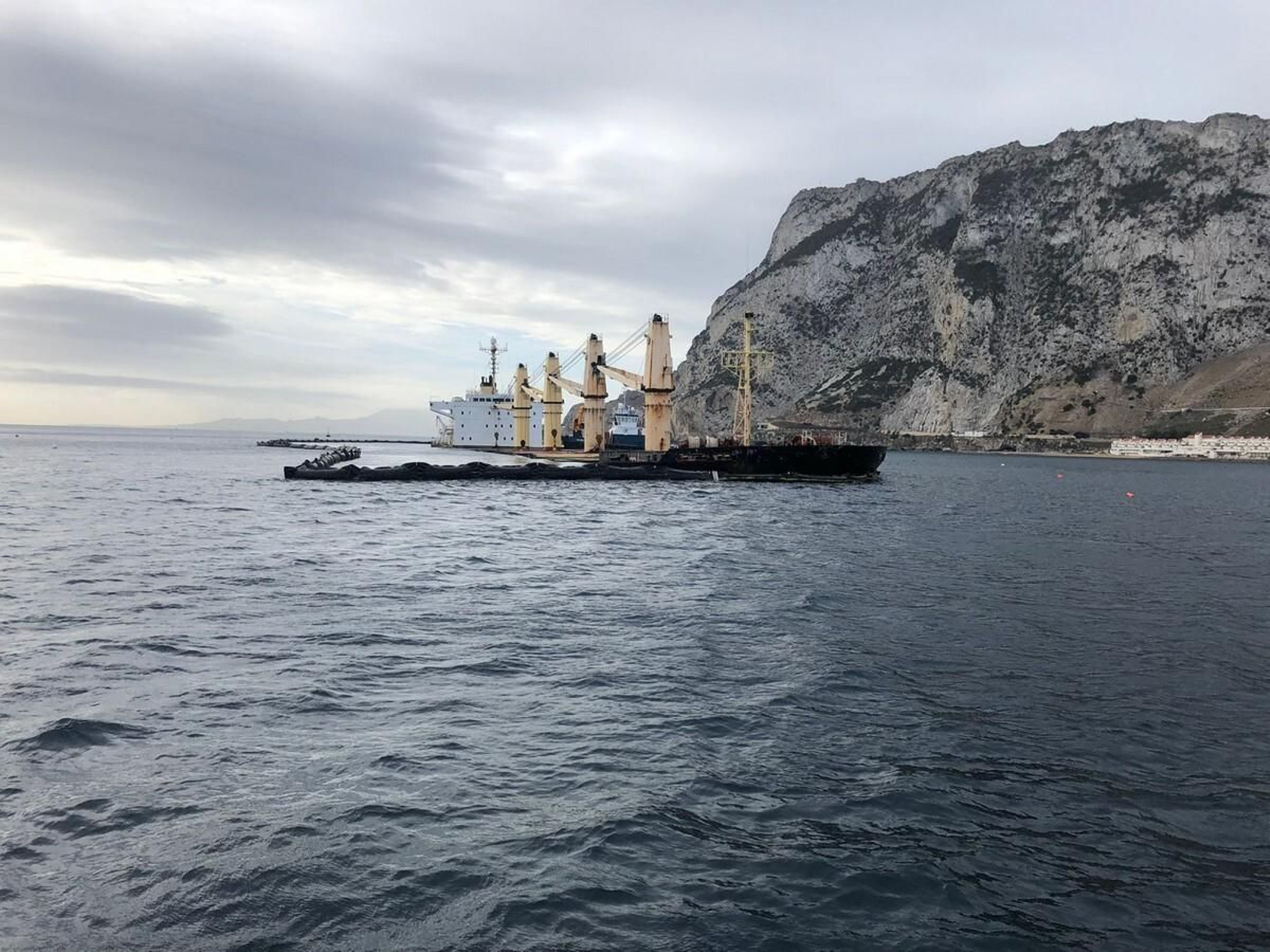 El 'OS 35' hundido frente a las costas de La Línea y Gibraltar.