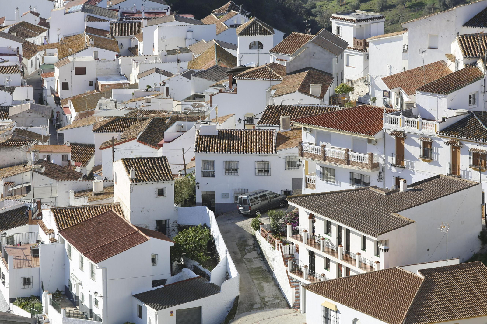 Los pueblos más pequeños de Málaga: 29 municipios que no llegan a los 1.000 habitantes