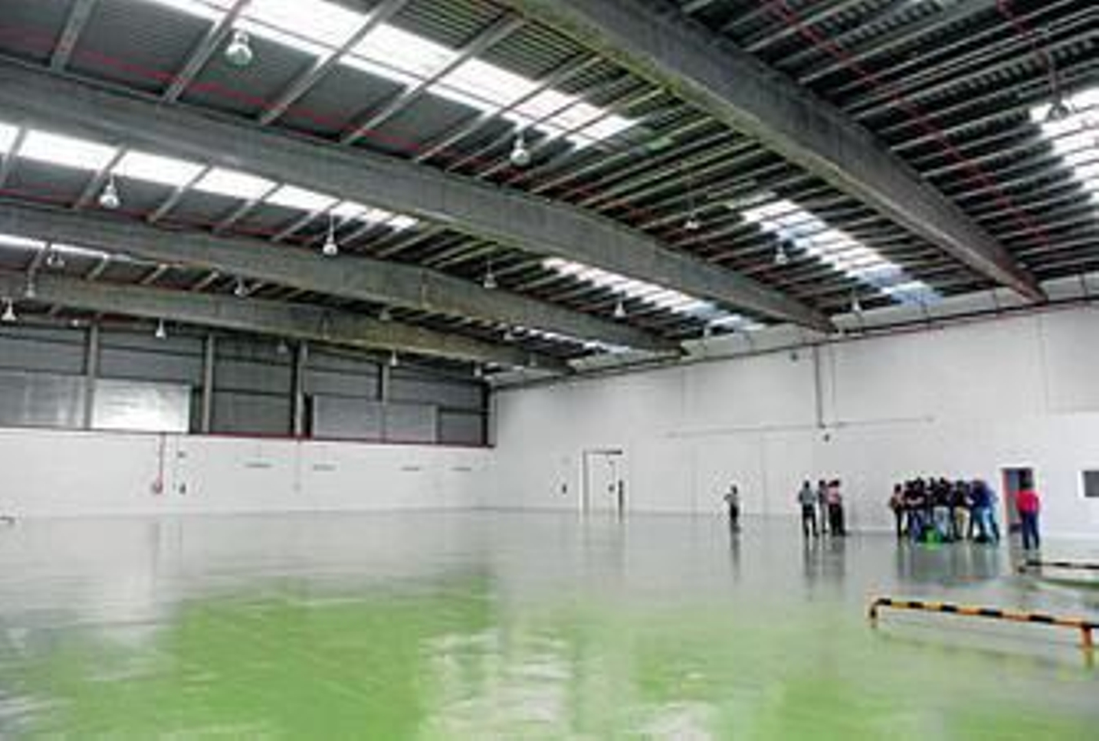 La nave servirá para el almacenamiento y la distribución del material sanitario a los centros del SAS.