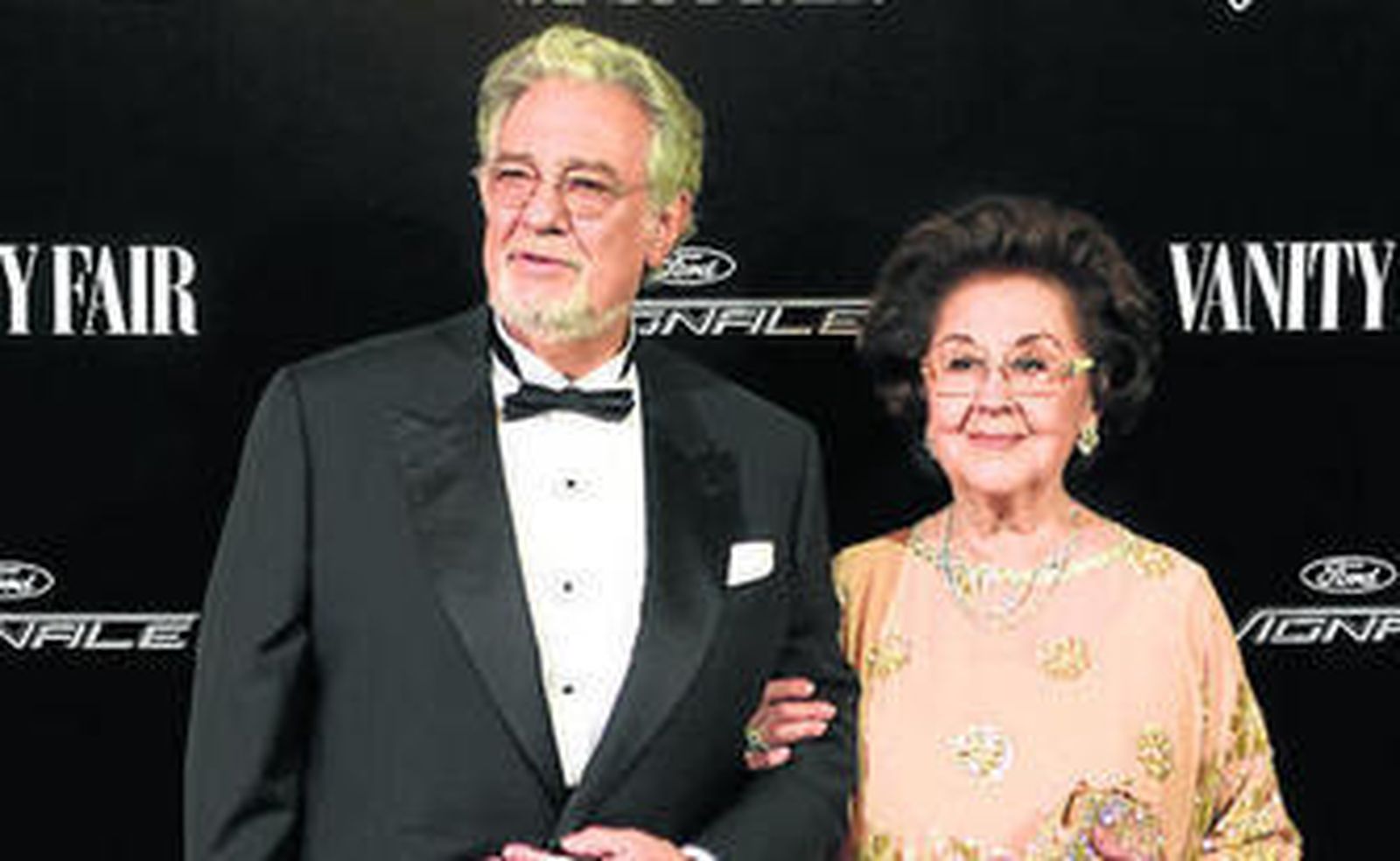 Plácido Domingo recibe el premio 'Personaje del año'