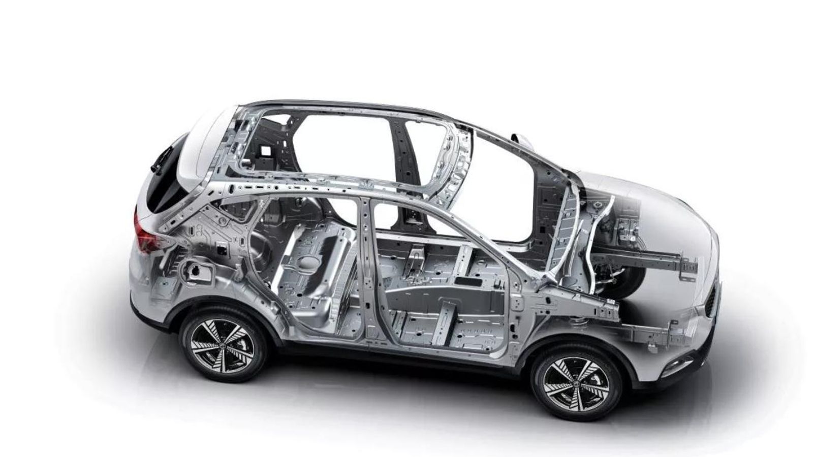 El chasis está conformado por aceros de alto límite elástico y gran rigidez. Este MG ZS EV ha logrado las 5 estrellas en las pruebas de Euro NCAP.