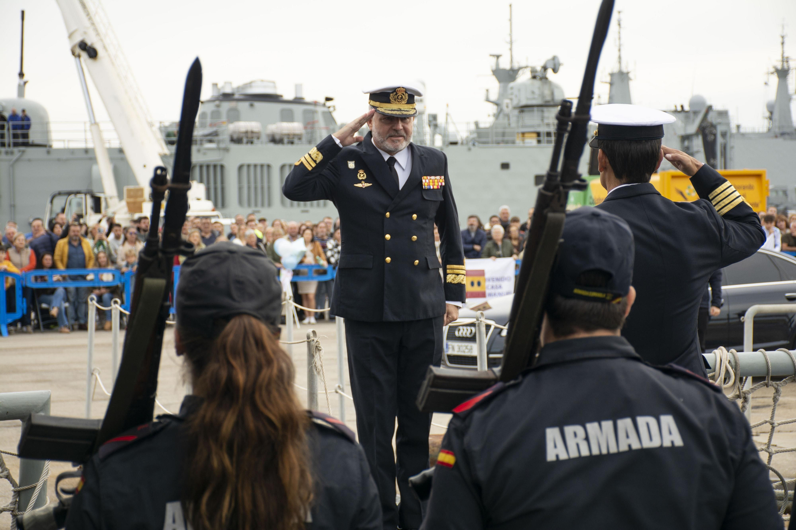 Armada: Así ha sido el recibimiento a la fragata 'Navarra' a la Base de Rota