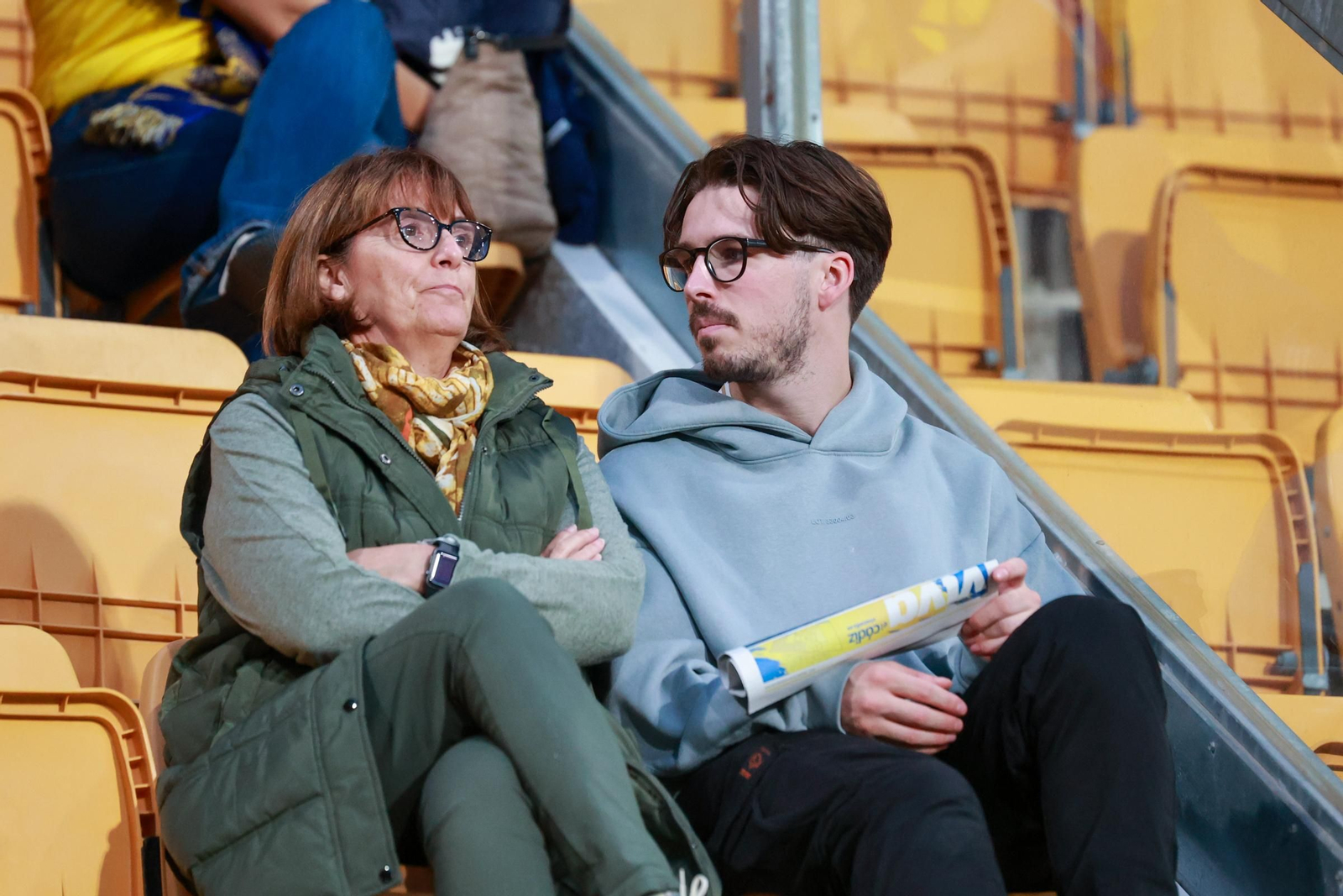 Búscate entre las imágenes del partido de fútbol entre Cádiz CF y Deportivo