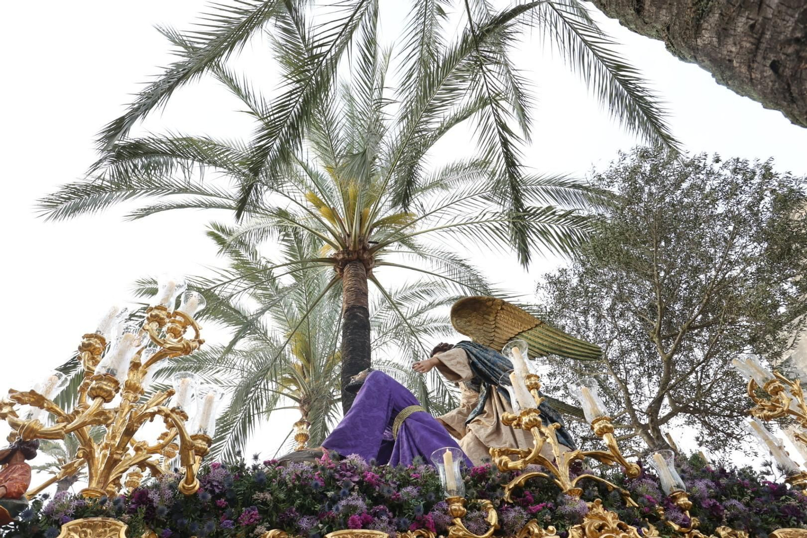 Jueves Santo en Jerez: imágenes de la Hermandad de la Oración en el Huerto