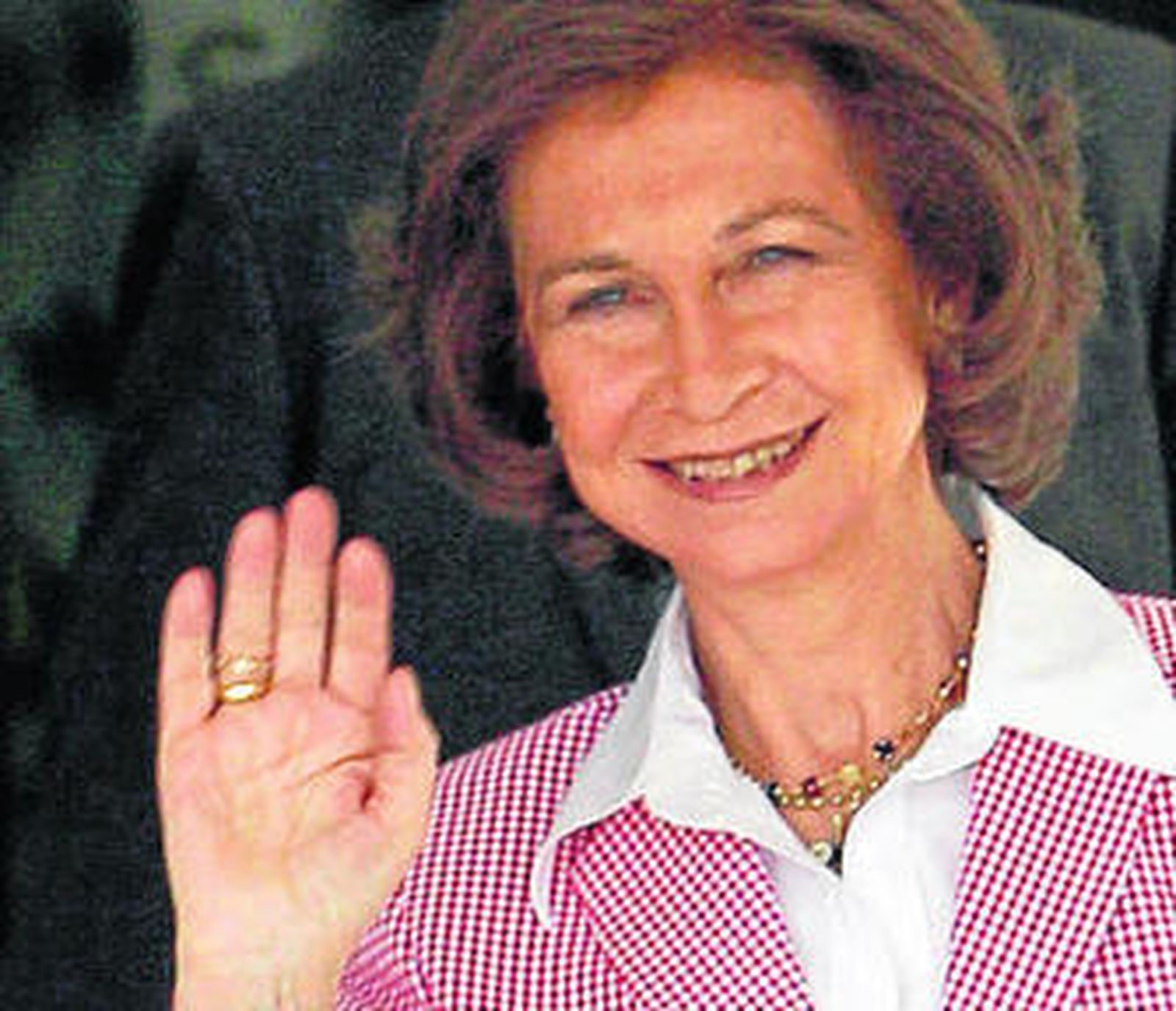 Doña Sofía acude a una boda de la familia jordana