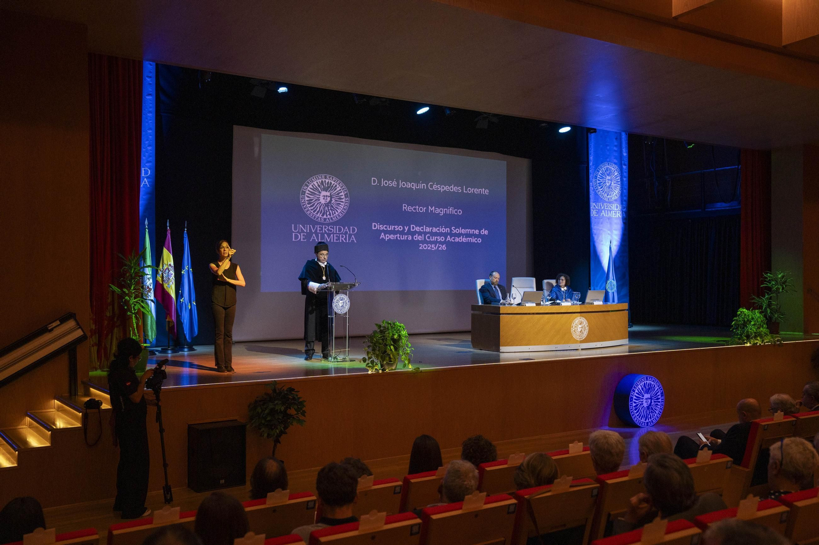 Acto académico de apertura del curso 2025-2026 en la UAL