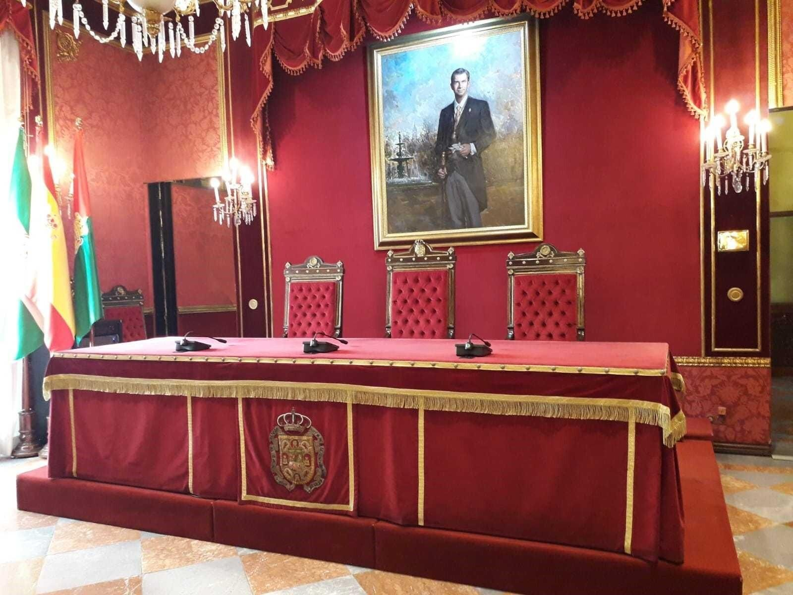 Así será el pleno de constitución del Ayuntamiento de Granada este sábado: juramentos, promesas y votación